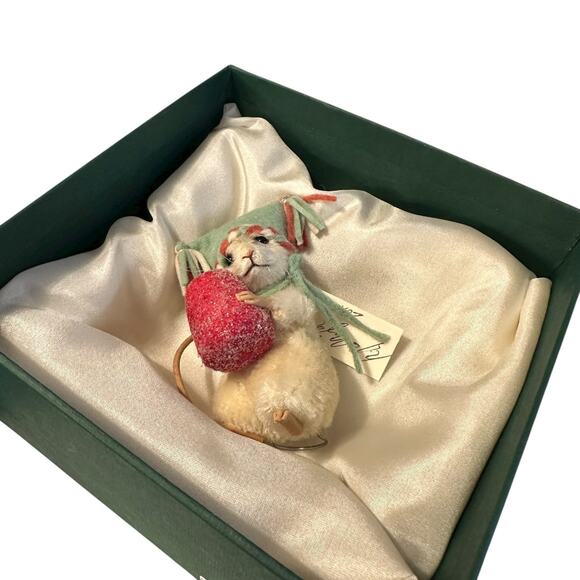 R John Wright #167 of 250 Mice Christmas Mouse - Sugar Complete Box & Cert - Picture 3 of 6